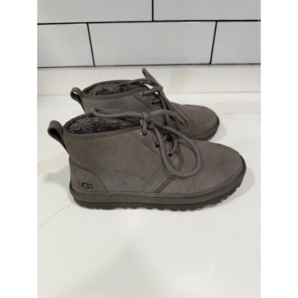 UGG Neumel 3236 Charcoal Grey Suede Lace Up Chukka Boots Mens 7 Women 9